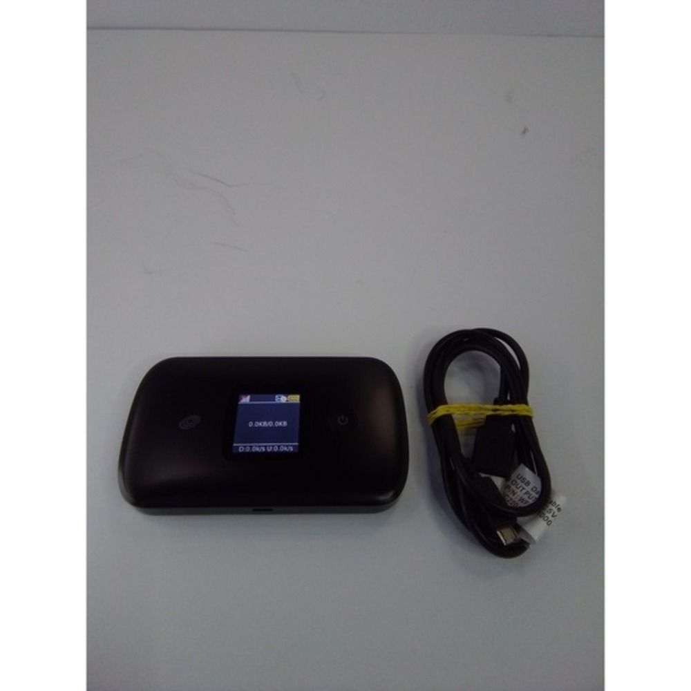 Tracfone Moxee Mobile Hotspot K779HSDL 4G LTE Portable WiFi Device w/ Cable Used